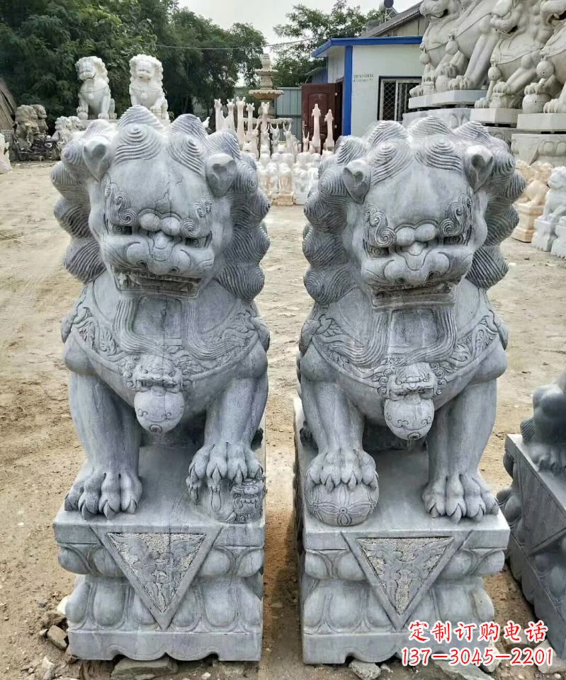 长春传统工艺精雕大理石狮子石雕塑