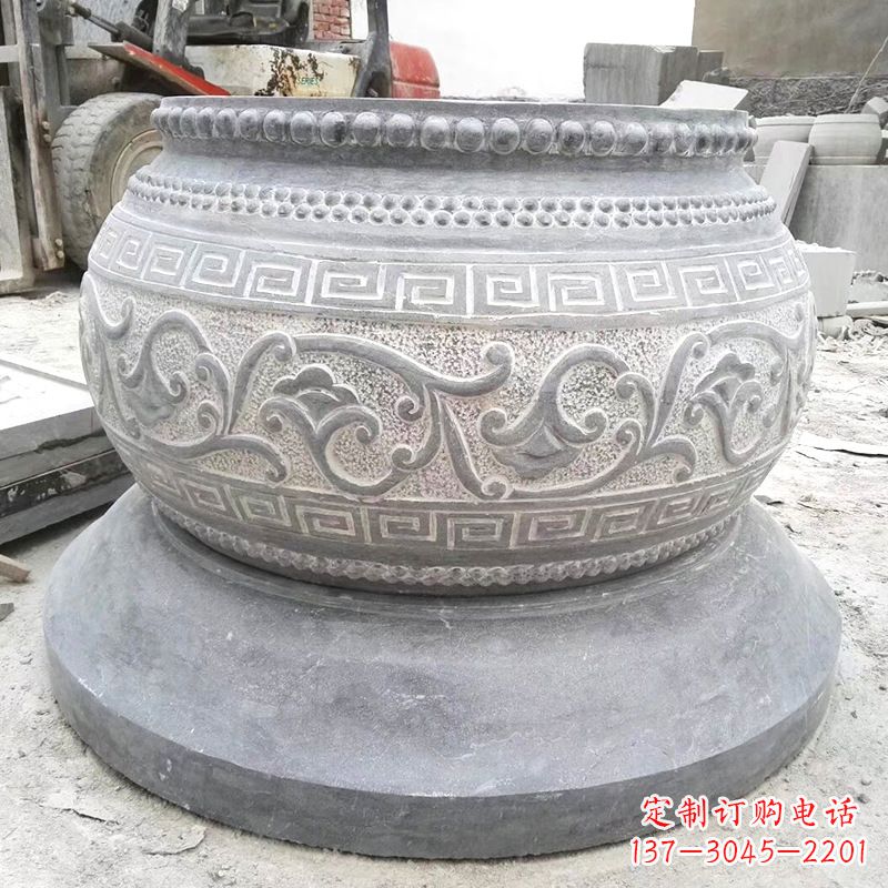 长春精美绝伦的大理石水缸雕塑