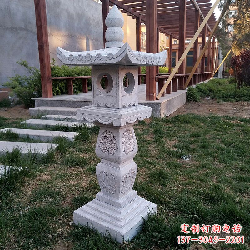 长春大理石灯笼雕塑