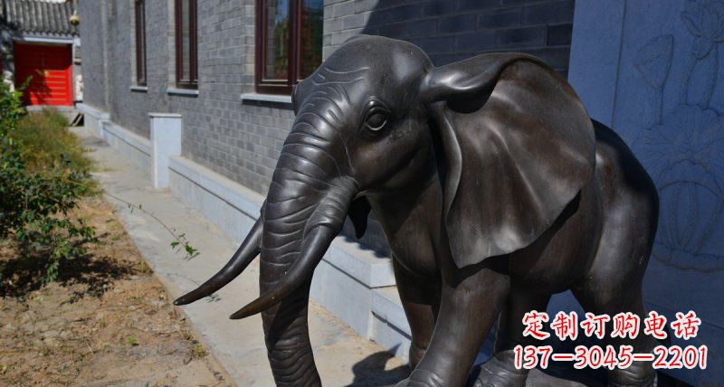 长春优雅大象铜雕