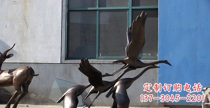 长春大雁飞翔铸铜雕塑
