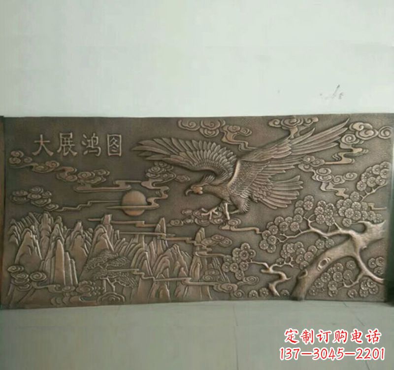 长春精致锻铜老鹰雕塑