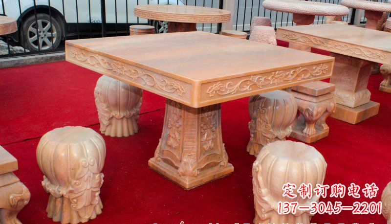 长春方形石桌凳雕塑