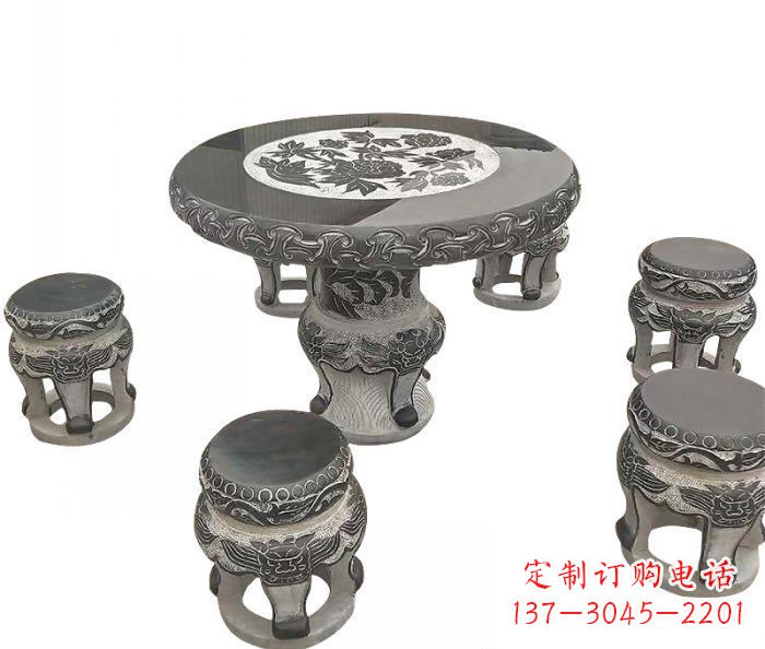 长春仿古圆形石桌凳雕塑