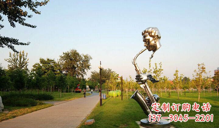 长春不锈钢萨克斯抽象雕塑