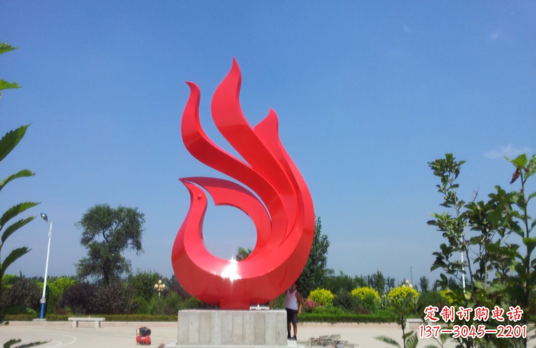 长春精美绝伦的凤凰不锈钢抽象雕塑
