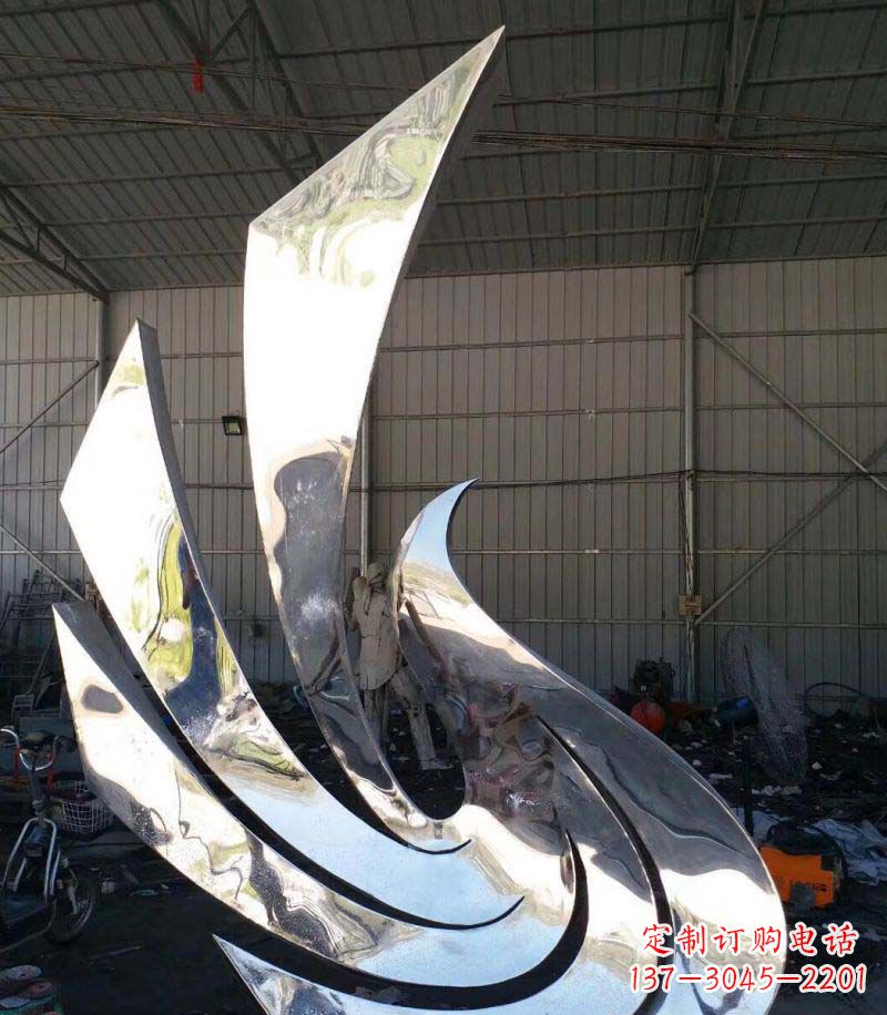 长春精巧不锈钢和平鸽雕塑