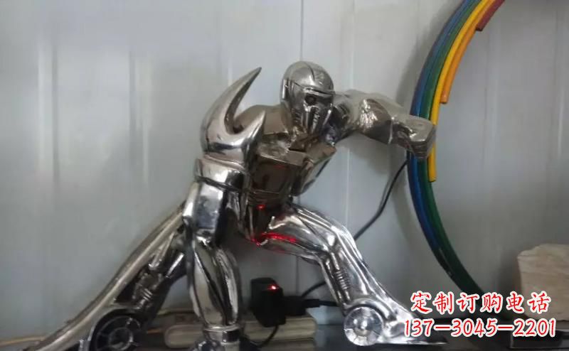 长春高端式可爱机器人雕塑