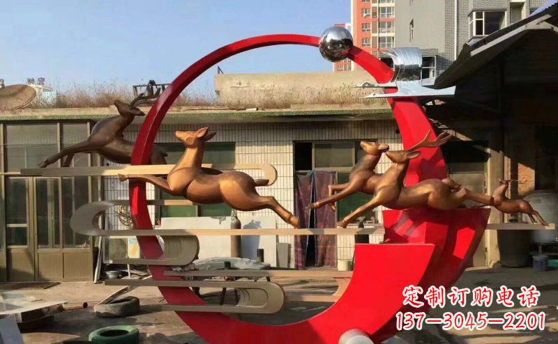 长春梅花鹿不锈钢雕塑引人瞩目的审美观赏