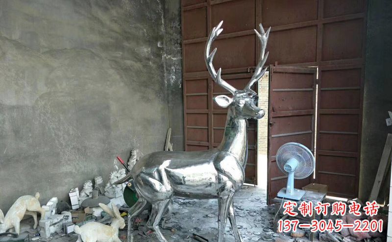 长春艺术精美的不锈钢鹿装置雕塑
