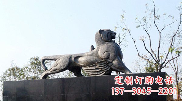 长春公园抽象狮子动物铜雕
