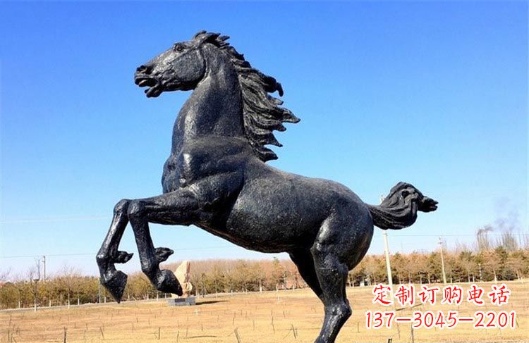 长春公园动物立马铜雕