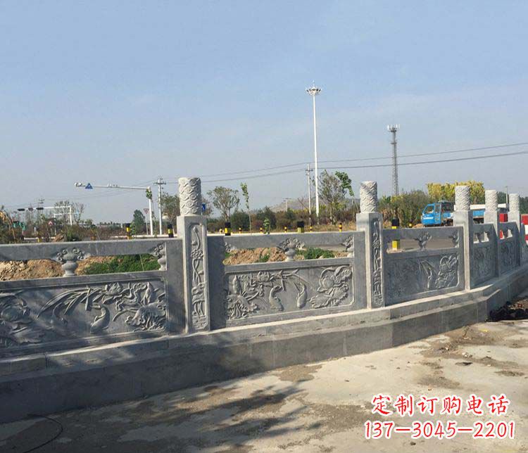 长春风格各异的精美公园仿古石栏板雕塑