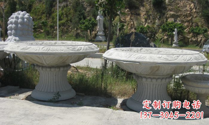 长春美轮美奂的大理石花盆雕塑