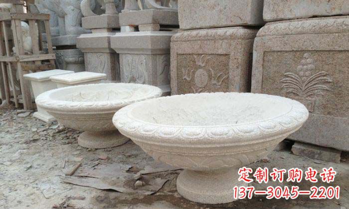 长春细腻雅致的大理石花盆石雕