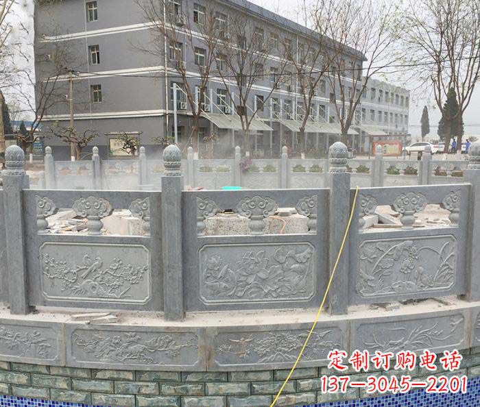 长春公园景观大理石栏板雕塑