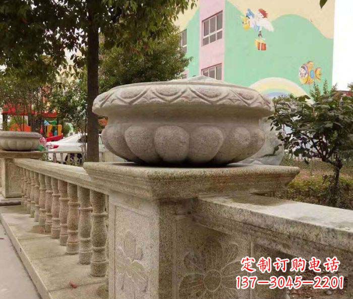 长春公园景观砂岩花盆石雕