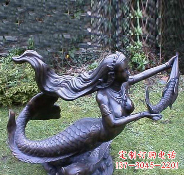 长春公园美人鱼景观铜雕