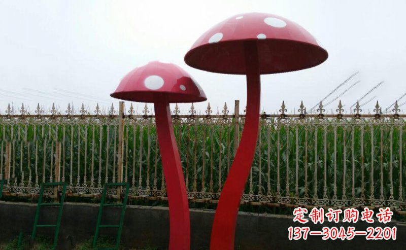 长春精致蘑菇不锈钢雕塑