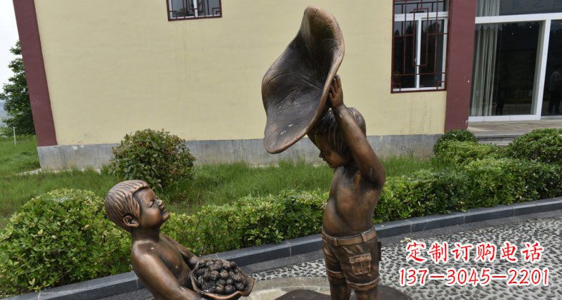 长春精美铜雕帽子装核桃的小男孩