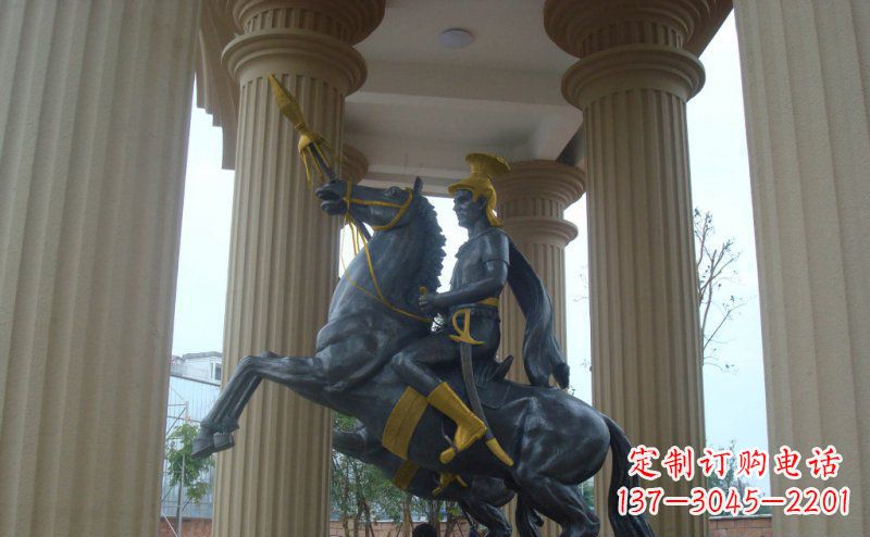 长春公园骑马的罗马士兵人物铜雕