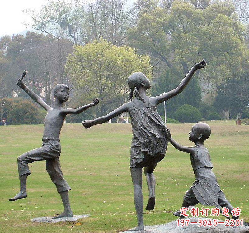 长春公园人物放风筝的儿童铜雕