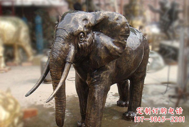 长春公园铜雕象牙大象动物雕塑