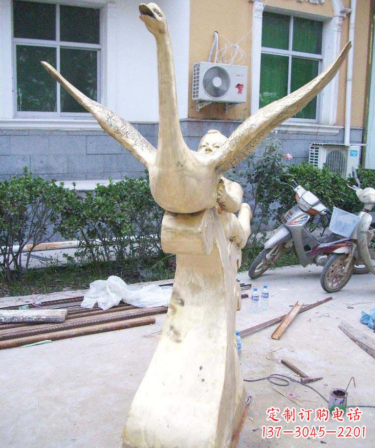 长春孩子与天鹅·梦幻铜雕