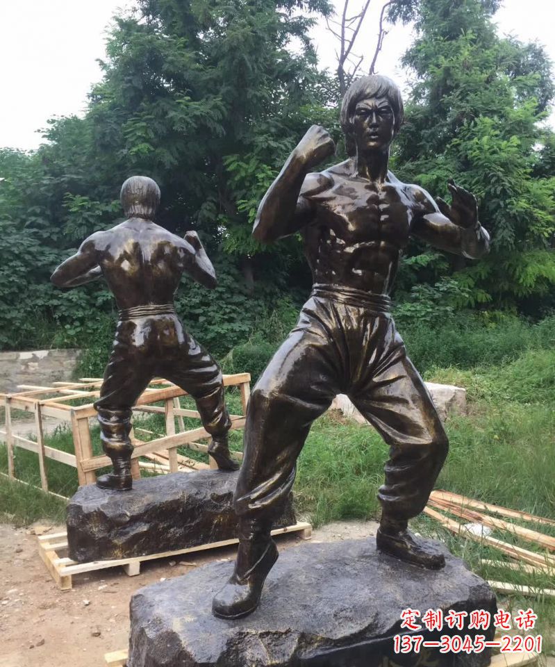 长春荣耀李小龙,经典之作——“功夫之王”铜雕塑