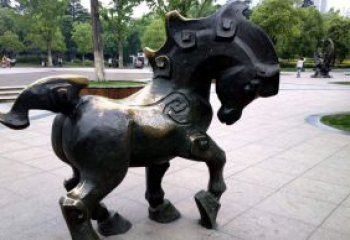 长春公园抽象马铜雕
