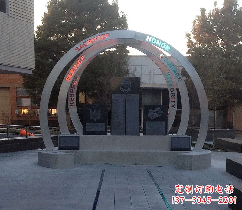长春创意无限的不锈钢圆环雕塑