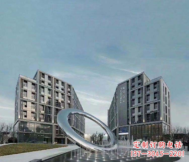 长春完美和谐的圆环景观雕塑