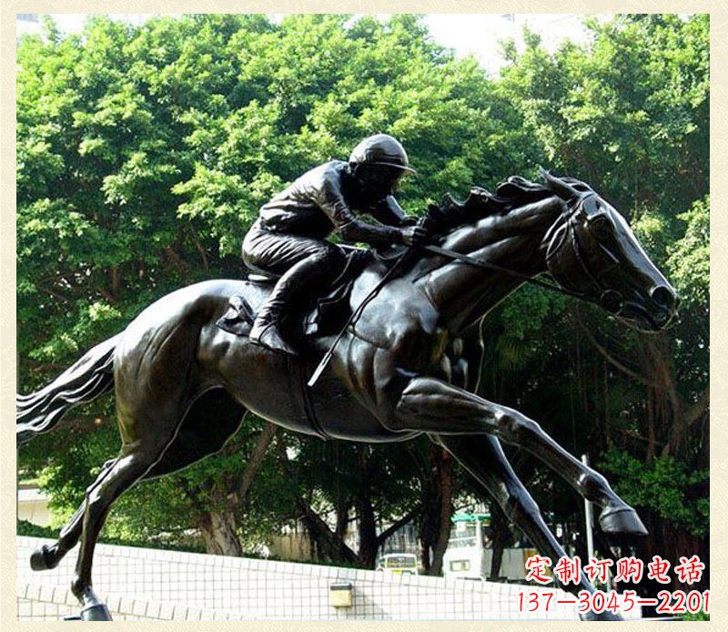 长春广场骑马景观铜雕