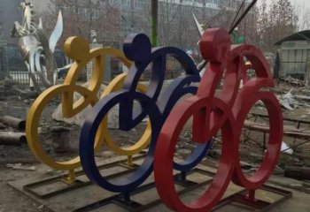 长春中领雕塑推出的自行车雕塑是一件别具一格的…