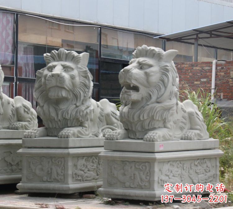 长春汉白玉狮子雕塑,欧式风格精美雕塑