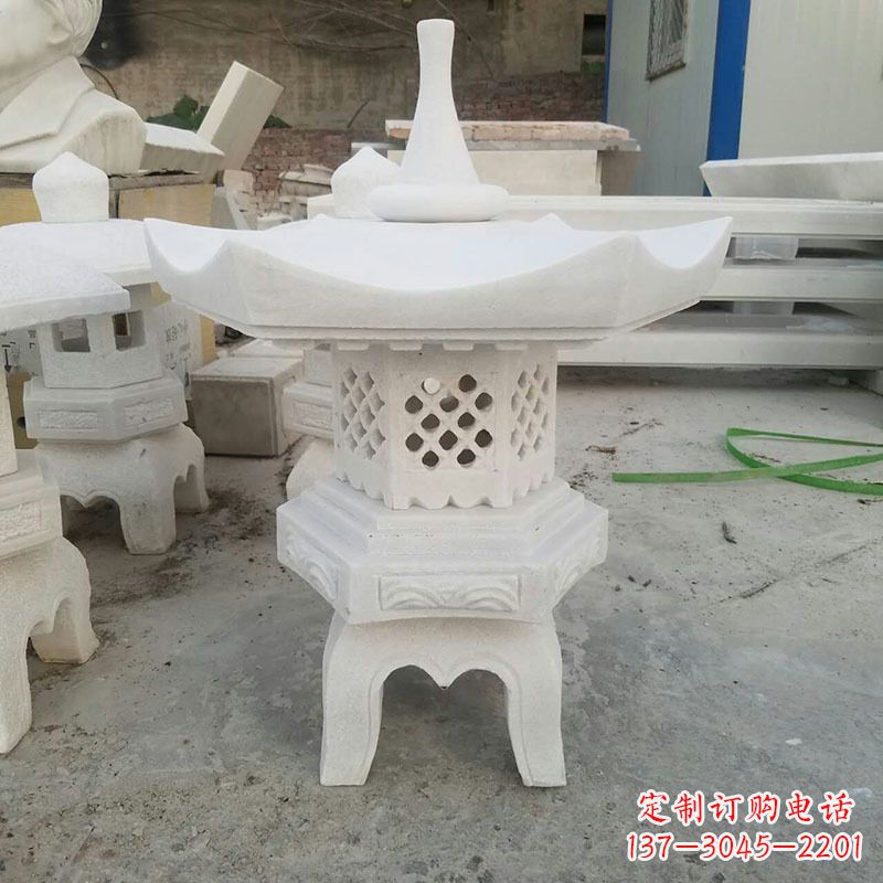 长春汉白玉中式石雕灯笼