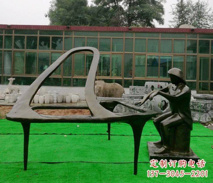 长春精美钢琴雕塑,完美结合实用性与艺术美感