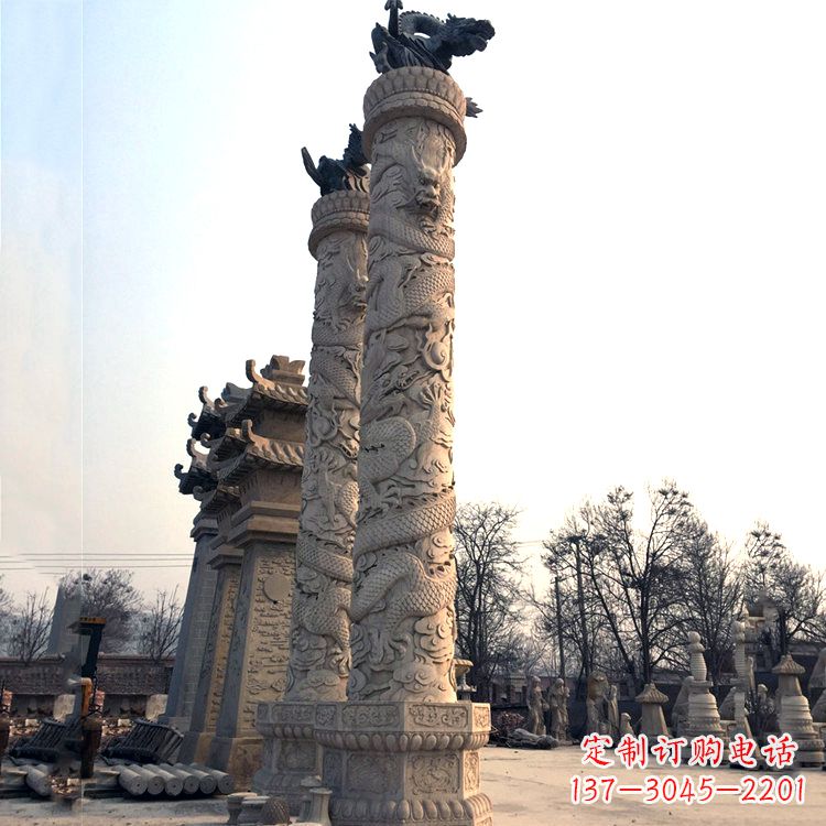 长春精致精美的华表柱石雕