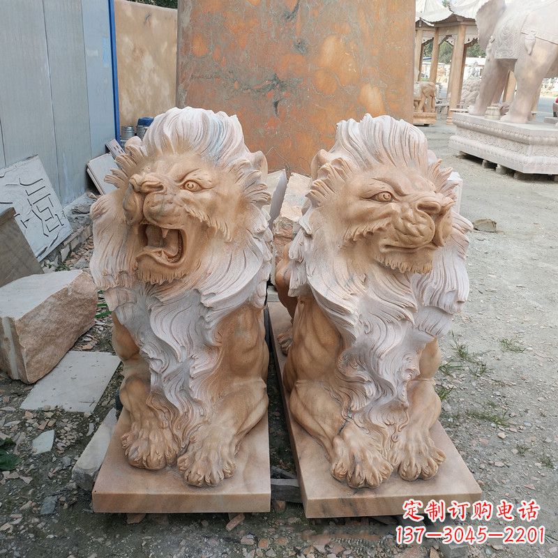 长春风格多样的狮子雕塑