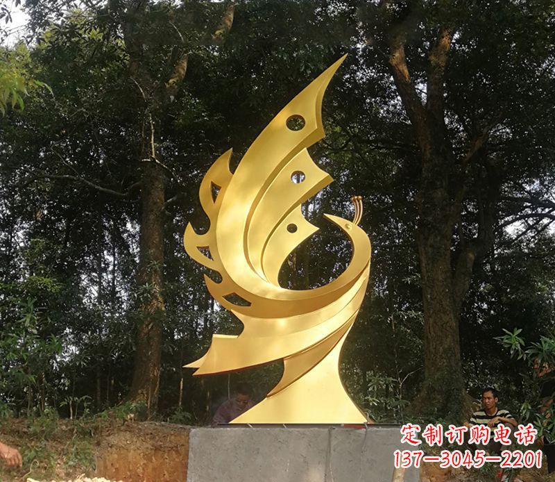 长春以古典风格演绎不锈钢凤凰雕塑