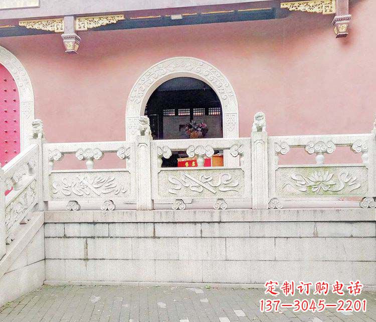 长春中领雕塑:大理石栏板雕塑