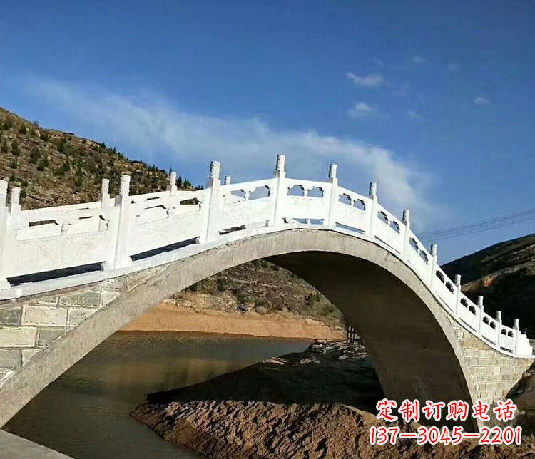 长春卓越之作:汉白玉拱桥雕塑