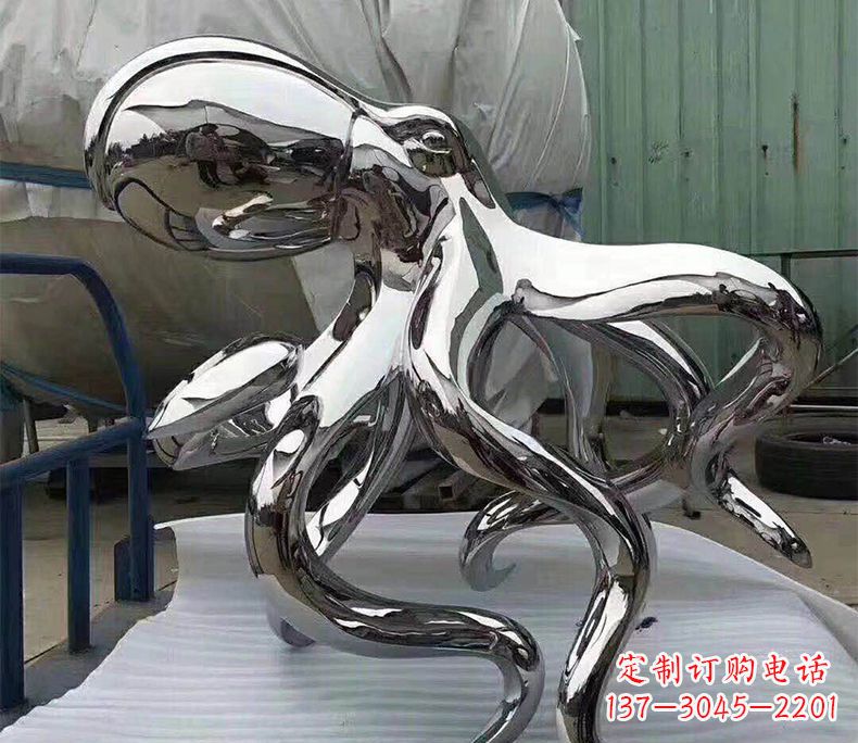 长春精致华丽的镜面不锈钢章鱼雕塑