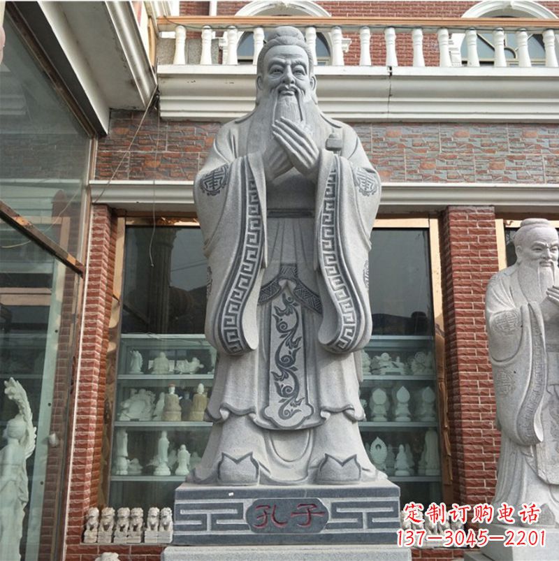 长春传承历史的伟大孔子雕塑
