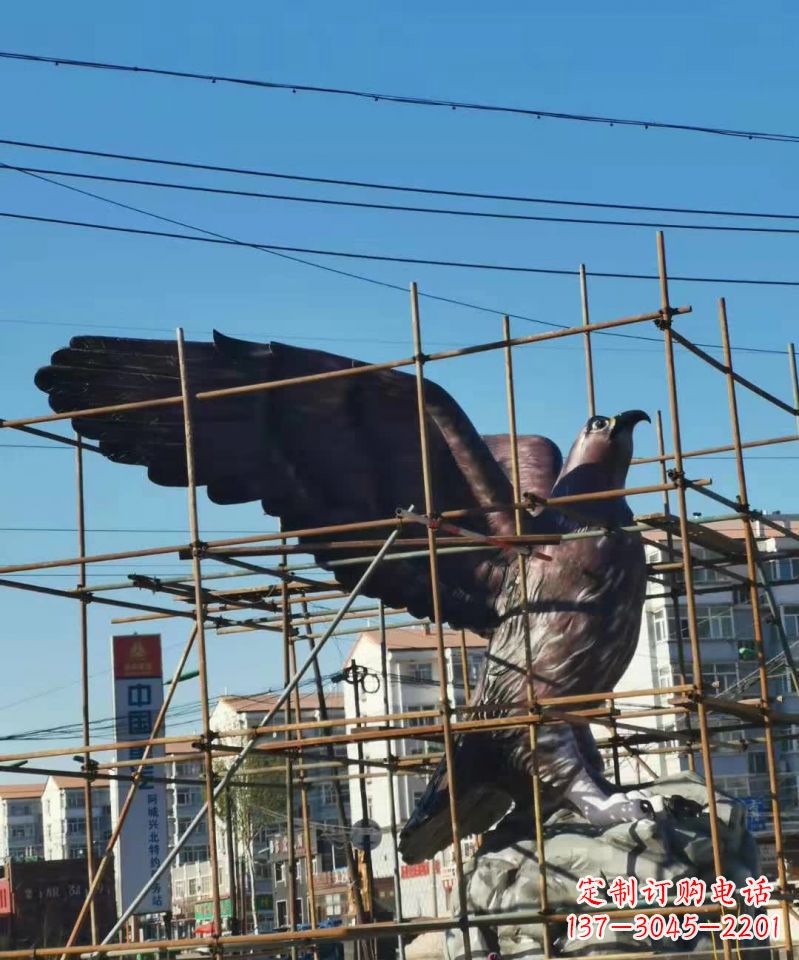 长春老鹰动物铜雕