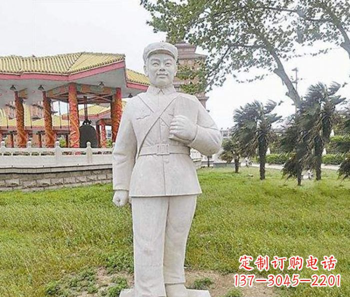 长春雷锋石雕——传承奉献精神