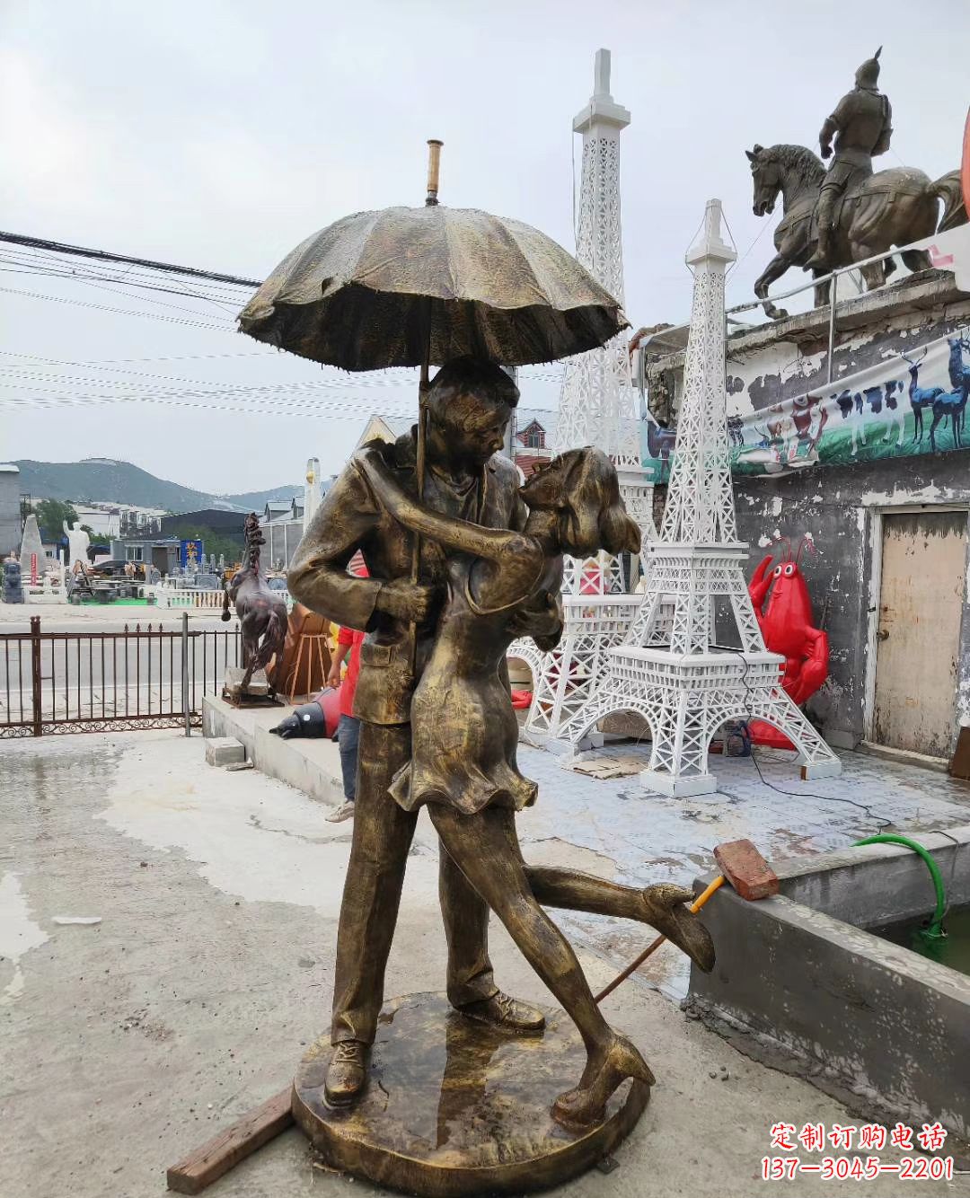 长春情侣人物仿铜雕塑