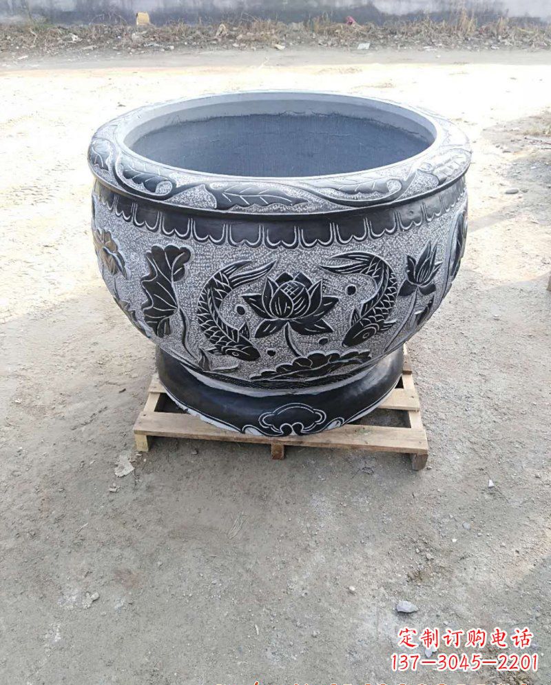 长春石雕花盆