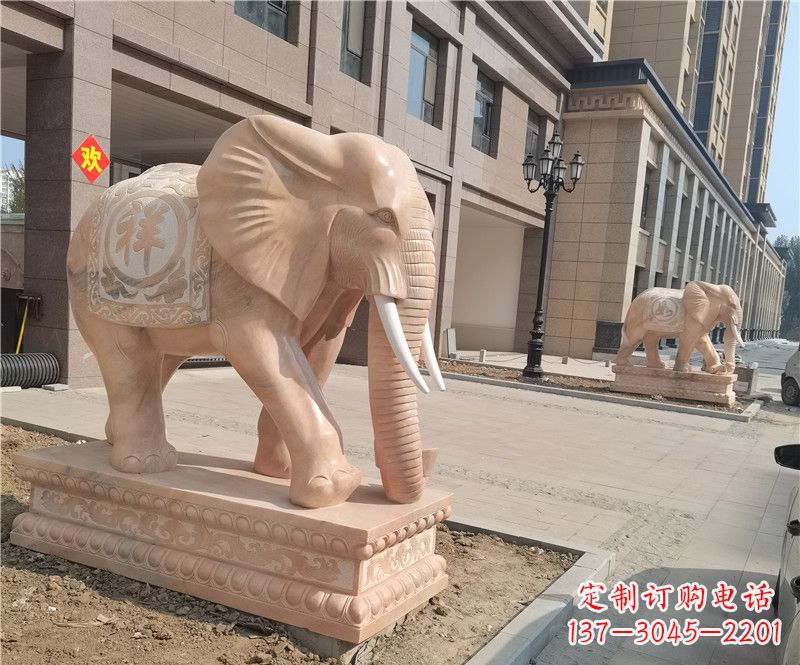 长春石雕卷鼻大象