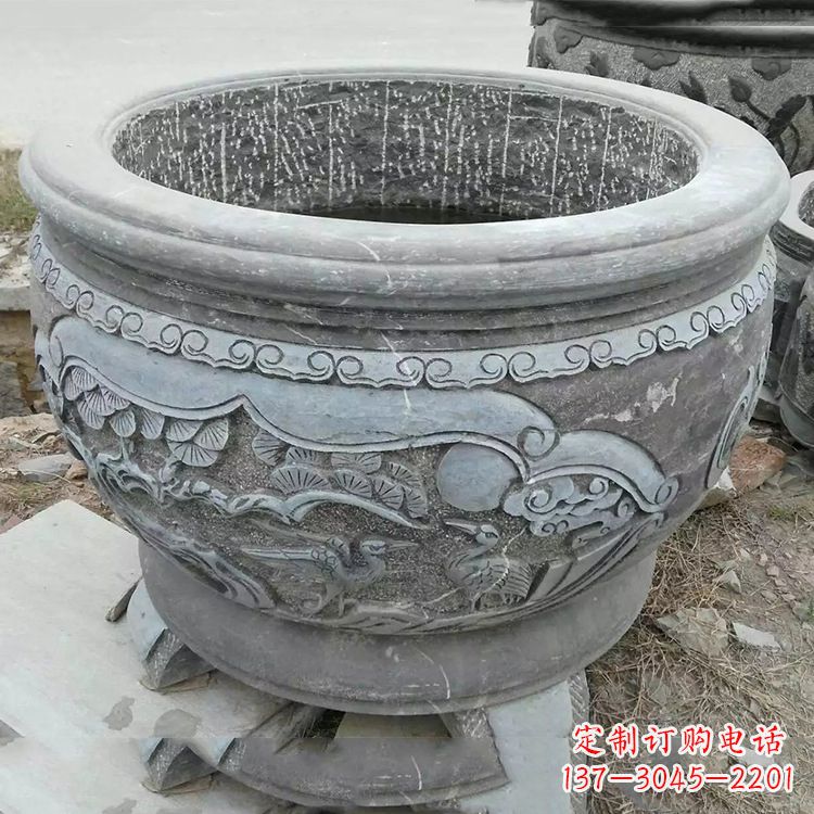 长春石刻园林鱼缸